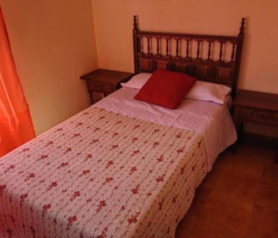 Hostal Casa Chore Hinojosa de Duero Eksteriør bilde