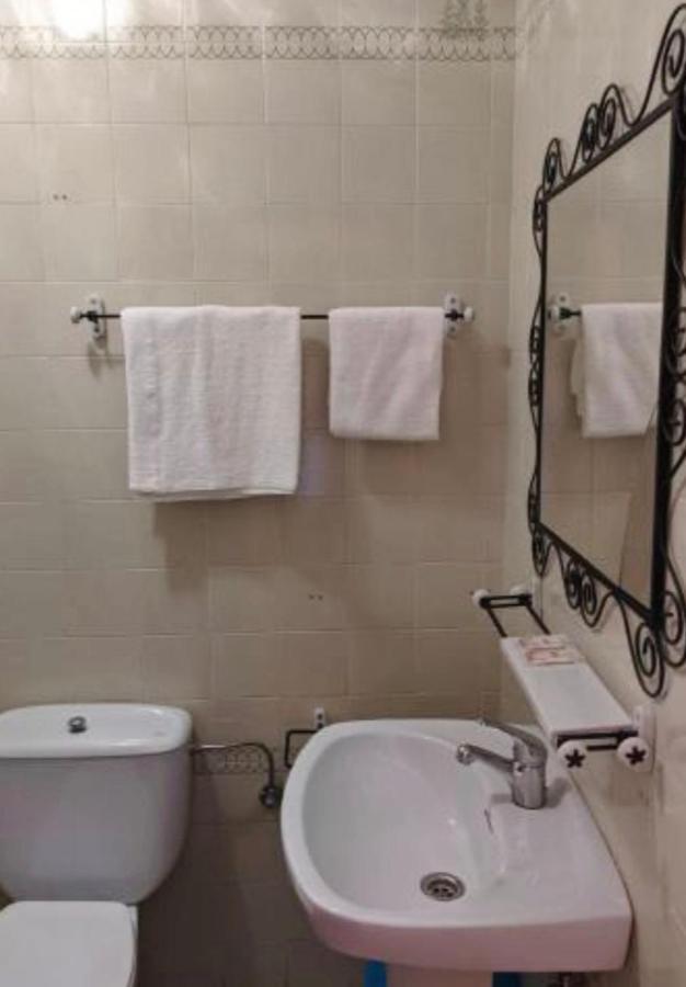 Hostal Casa Chore Hinojosa de Duero Eksteriør bilde